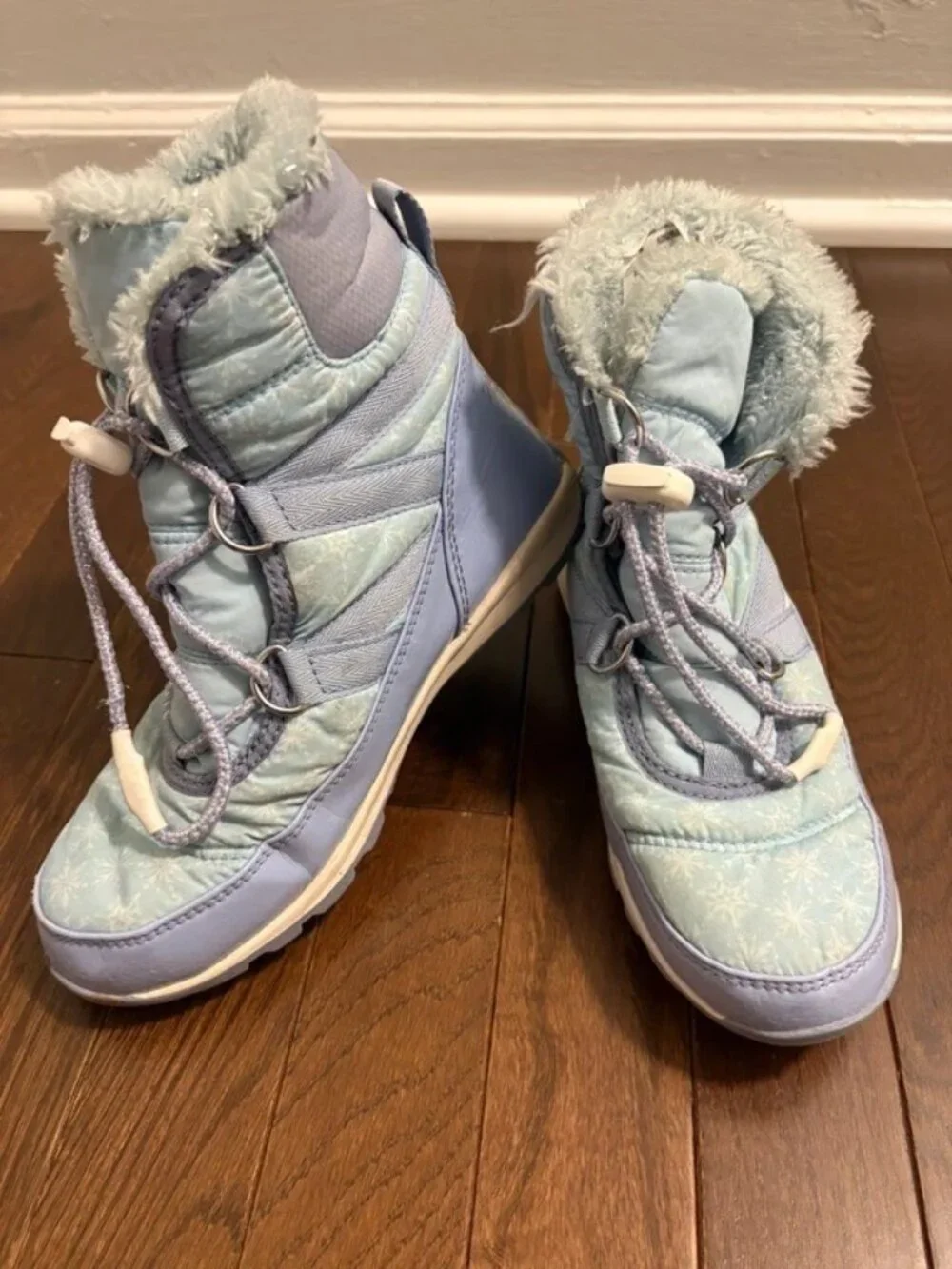 Sorel x Disney Frozen Waterproof Winter Boots Short Lace - Youth Size 2